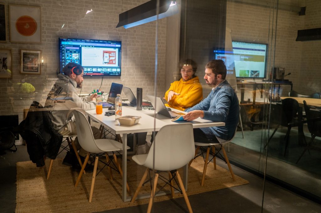 Comunidade do Outglocal Coworking Business Hub em Aveiro